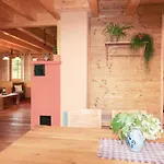 Three-bedroom In Schillingsfurst * Schillingsfürst