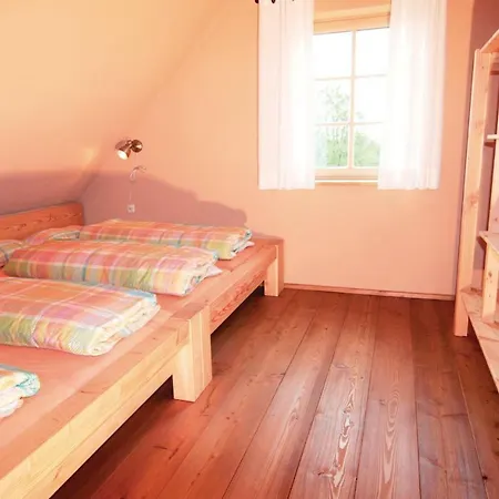 Three-bedroom In Schillingsfurst Schillingsfürst