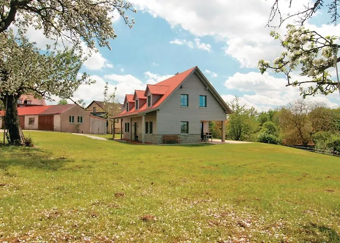 Three-bedroom In Schillingsfurst
